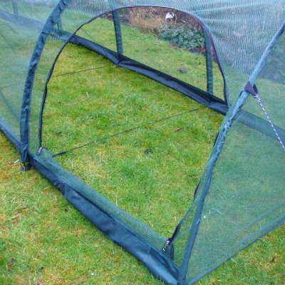 Hen Den Chicken Run Tunnel & Pet House - 2m