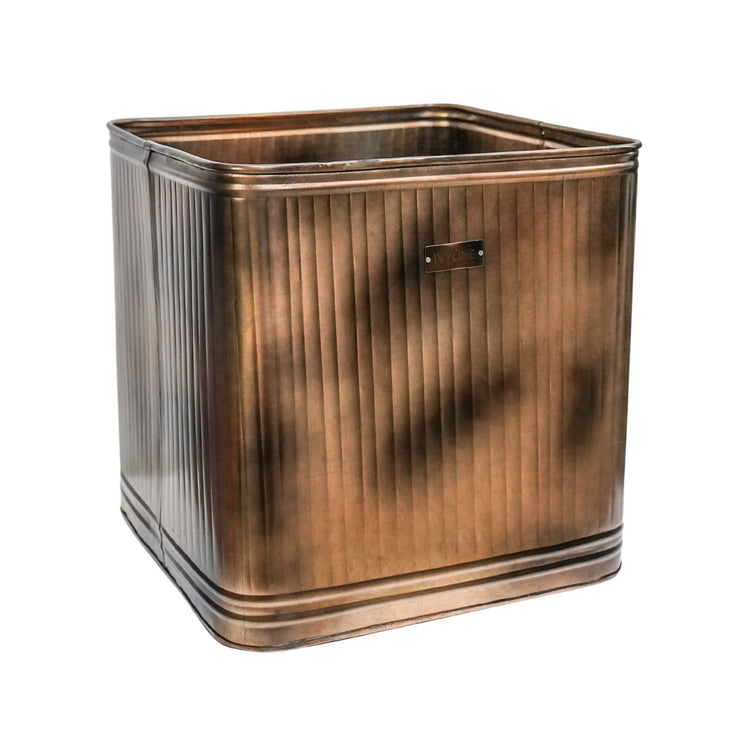 Ivyline Outdoor Hampton Square Metal Planter