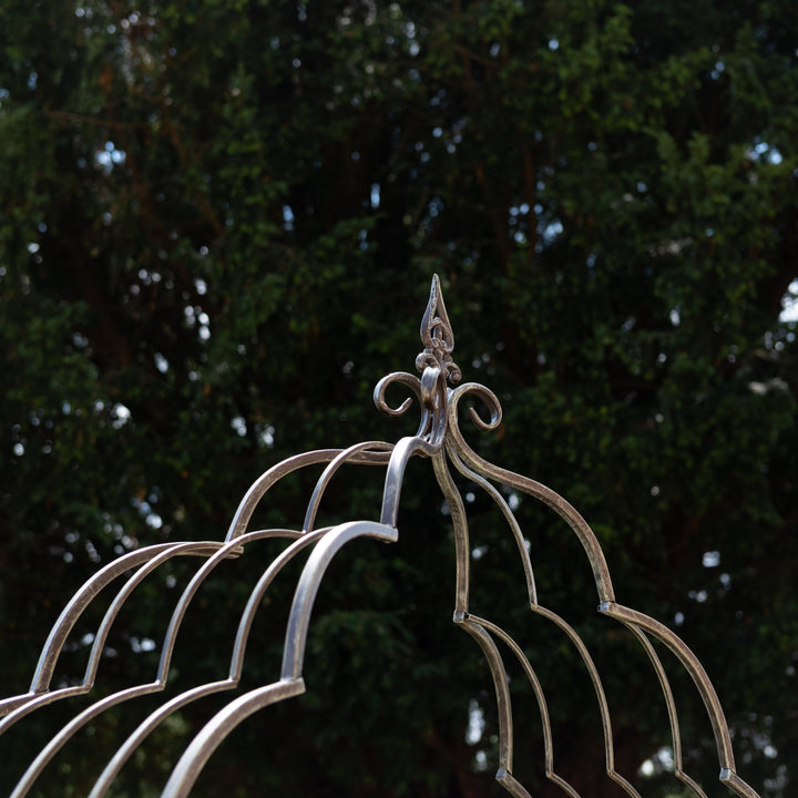 Ascalon Metal Vintage Arch in Grey