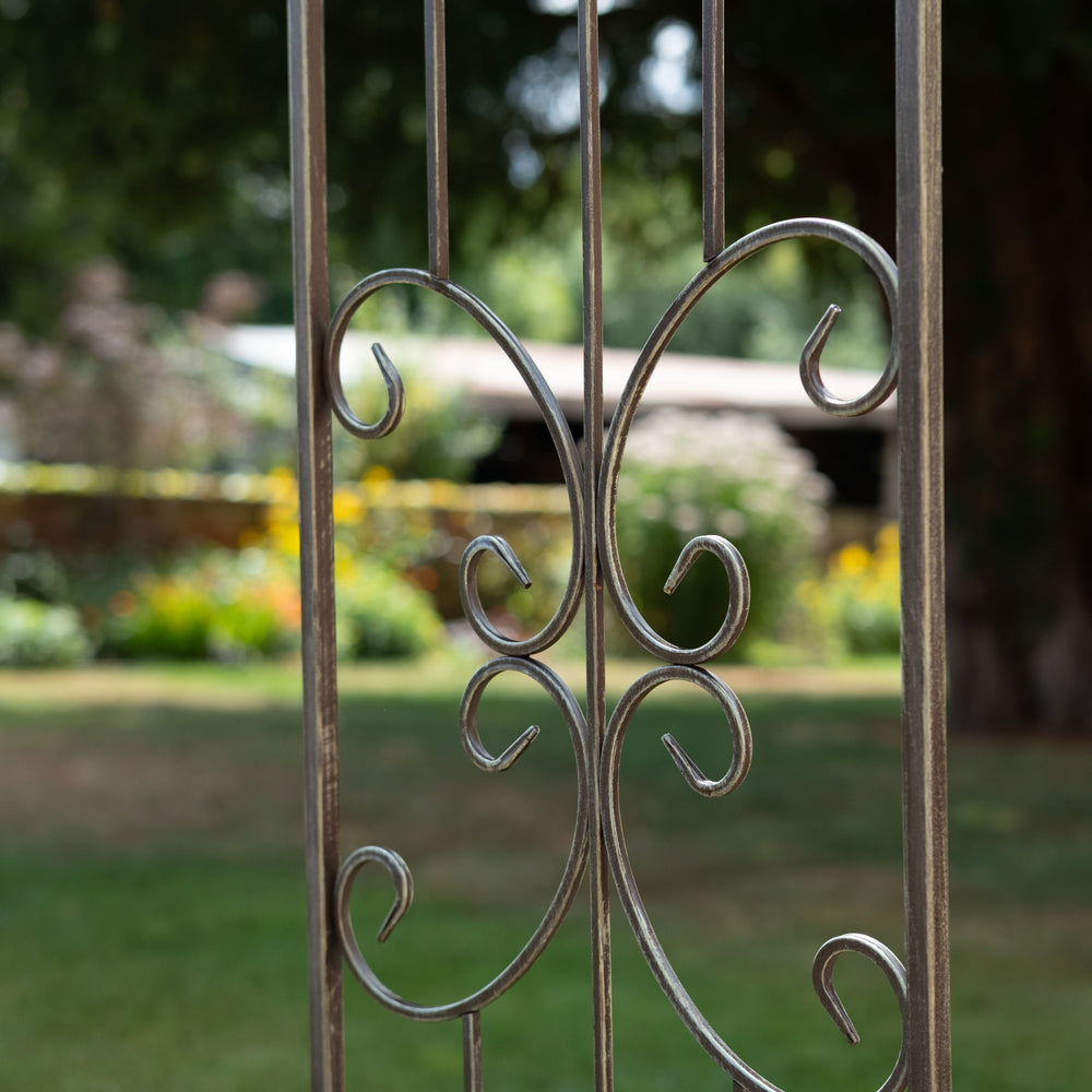 Ascalon Metal Vintage Arch in Grey