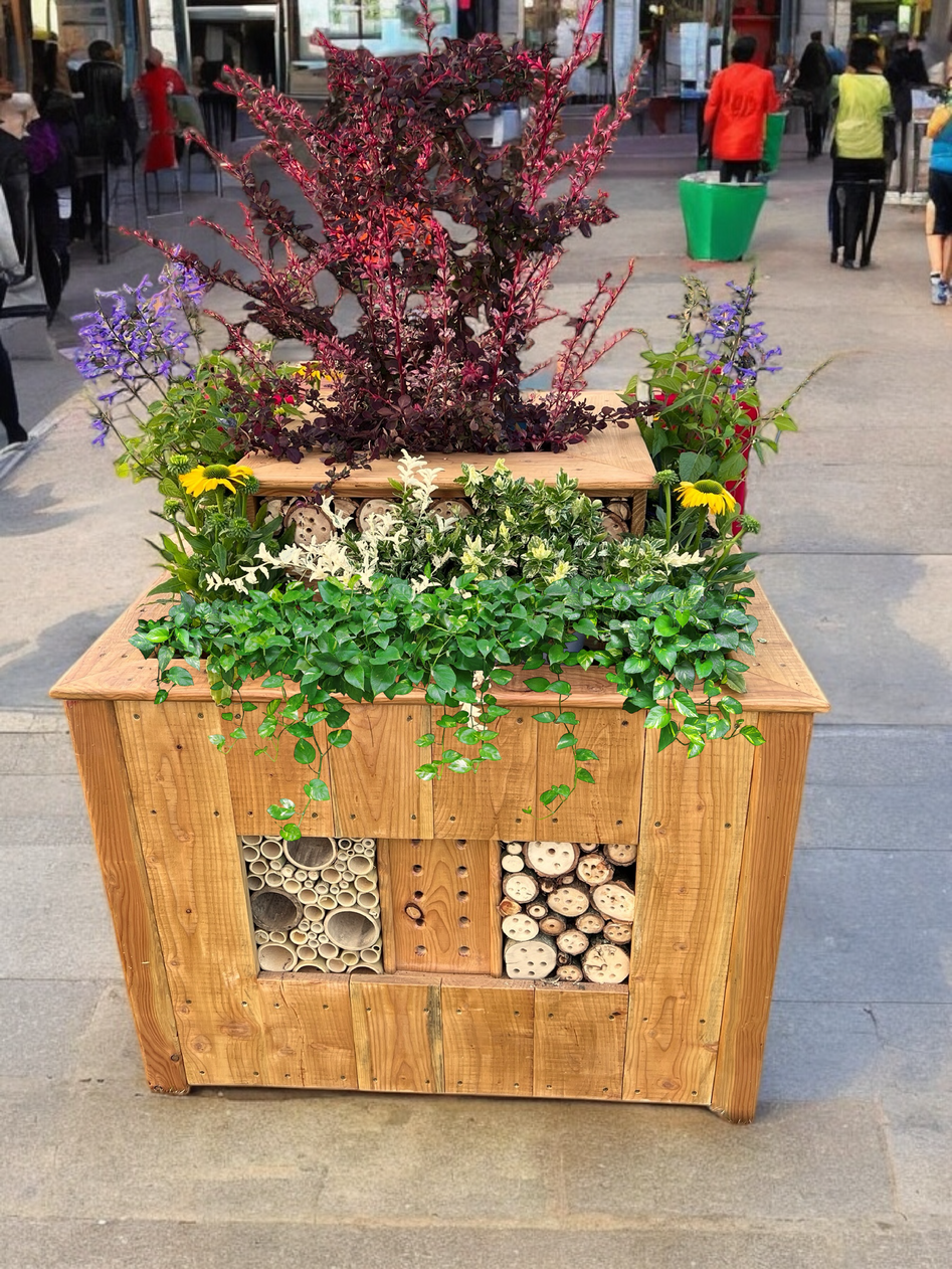 Goliath Biodiversity Tree & Flower Planter