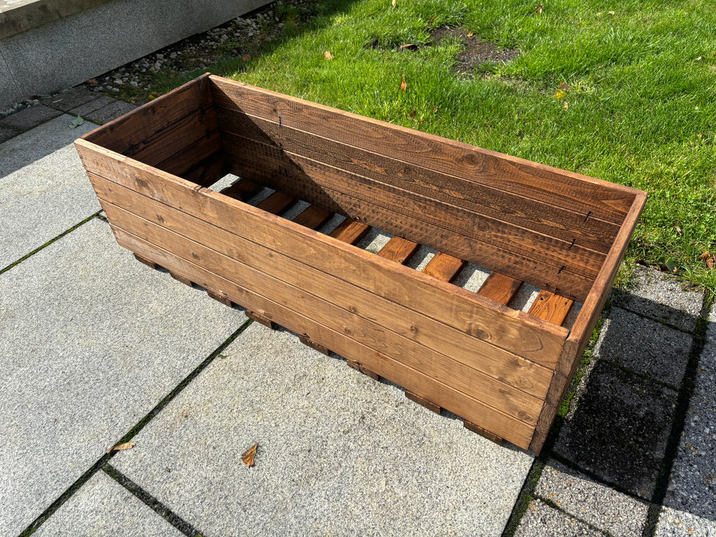Buy Charles Taylor Berwick Open Trough online UK