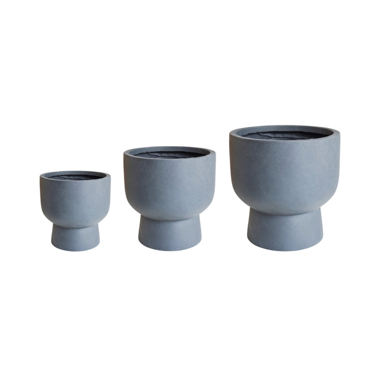 Ivyline Outdoor Dallas Footed Planter 3 Set