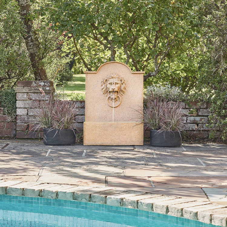 Ivyline Luxury Lion Water Feature