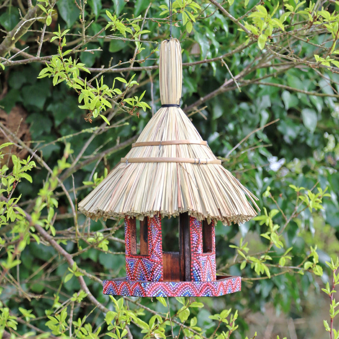 Wildlife World Artisan Hexagonal Thatched Bird Table