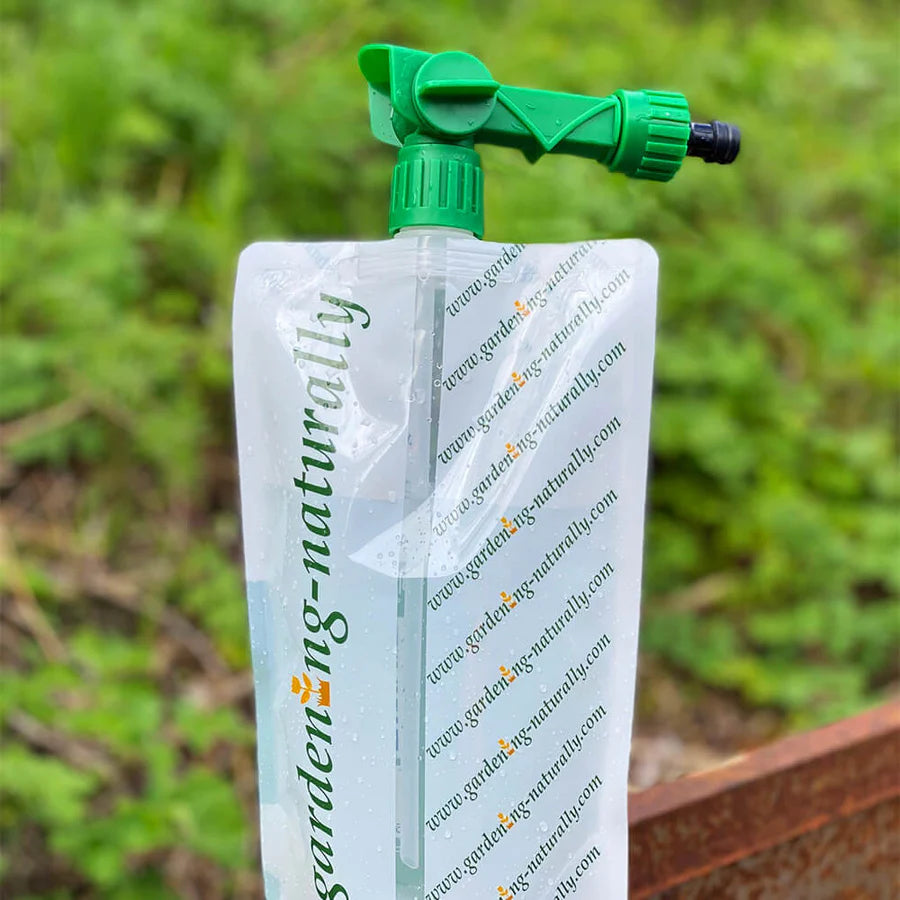 gardening-naturally-applicator-white-background
