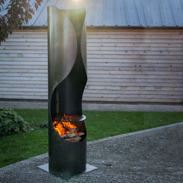 Firepits UK Curve Chiminea with Swing Arm BBQ Rack