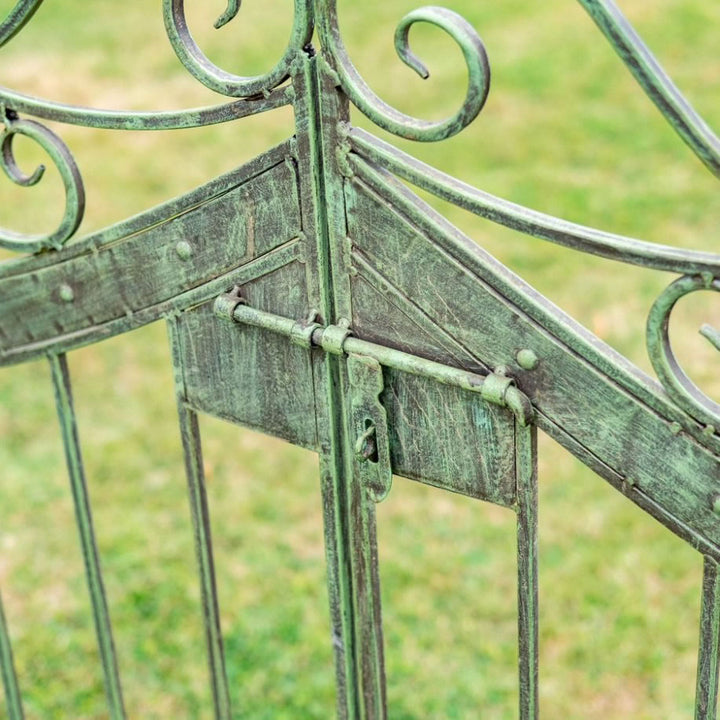Ascalon Vintage Arch with Gates - 'Green Rust'